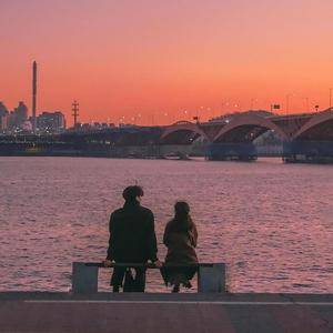 初女学生裸体写真集
